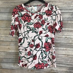 EUC LLR Gigi Tee, pink background